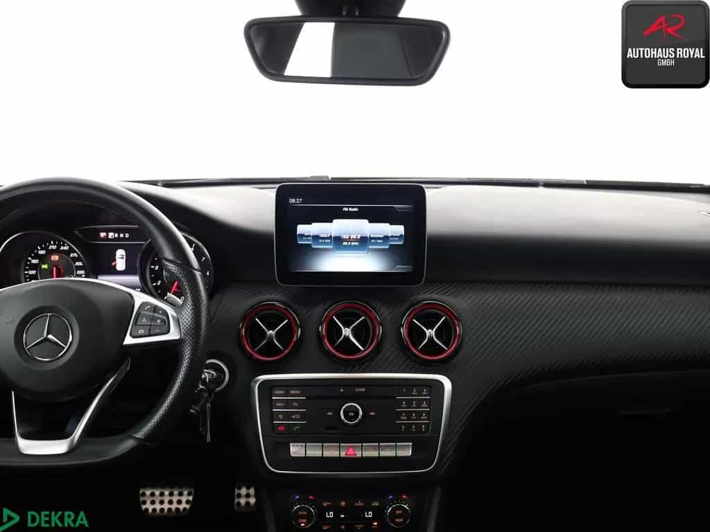 Mercedes-Benz A 45 AMG 4M PANORAMA,KAMERA,SCHECKHEFT,NAVI,LED 11/2017-photo-8