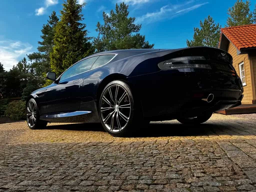 Aston Martin Virage summer driven  / indoor stored only - 2 owners 11/2011-photo-3