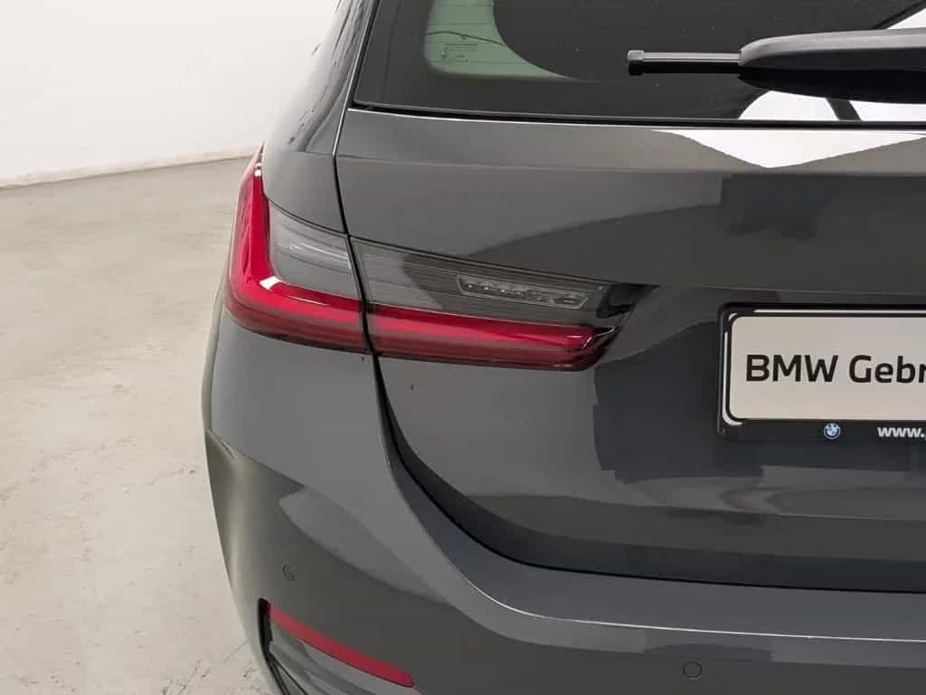 BMW 320 d Touring AHK ACC H/K DA PA AdapLED Shz 04/2023-photo-13