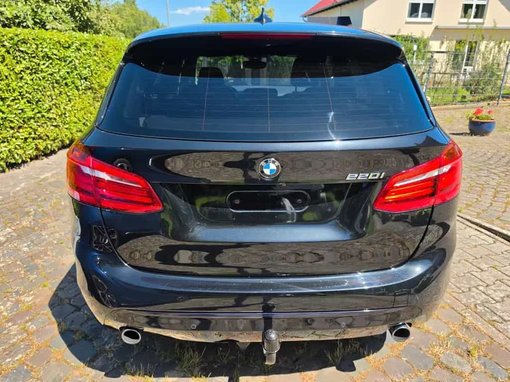BMW 220 Active Tourer 220i Active Tourer Sport Line LED CAM DAB AHK 03/2018-photo-6