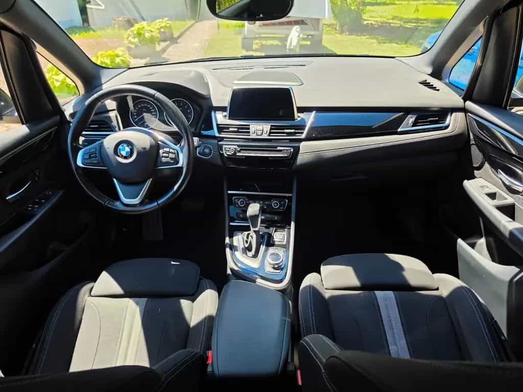BMW 220 Active Tourer 220i Active Tourer Sport Line LED CAM DAB AHK 03/2018-photo-9