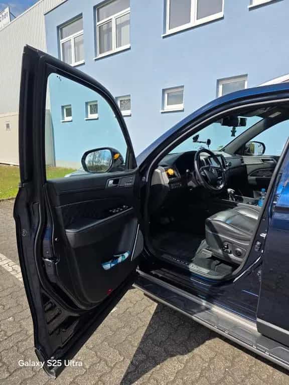 Ssangyong REXTON 2.2 Diesel e-XDi 220 Sapphire 4WD AT ... 09/2019-photo-3