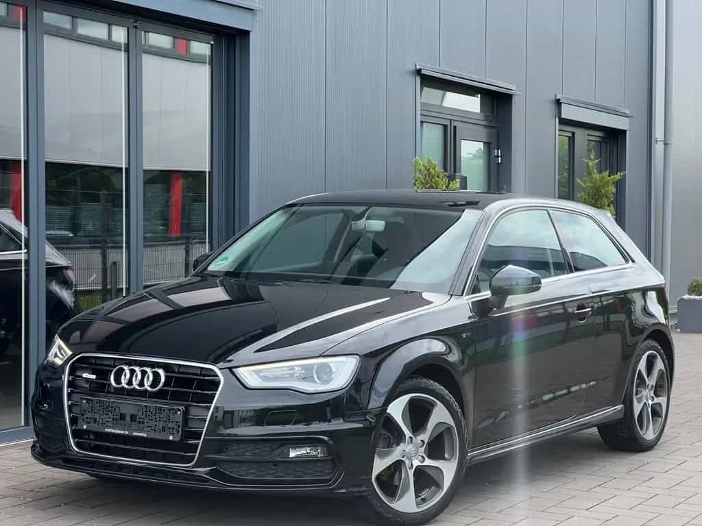 Audi A3 ambiente S Line  Klima Navi 04/2016-photo-0
