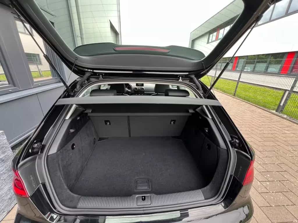 Audi A3 ambiente S Line  Klima Navi 04/2016-photo-9
