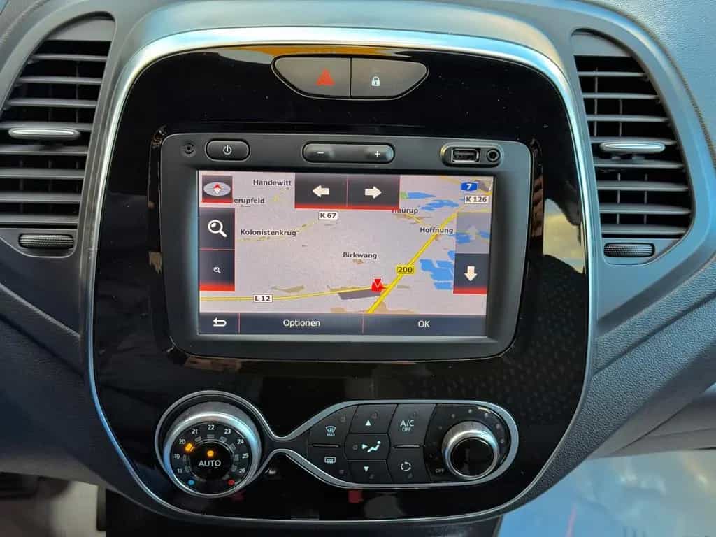 Renault Captur Intens |LED|KeyGo|Navi|Kamera|Automatik 02/2019-photo-22