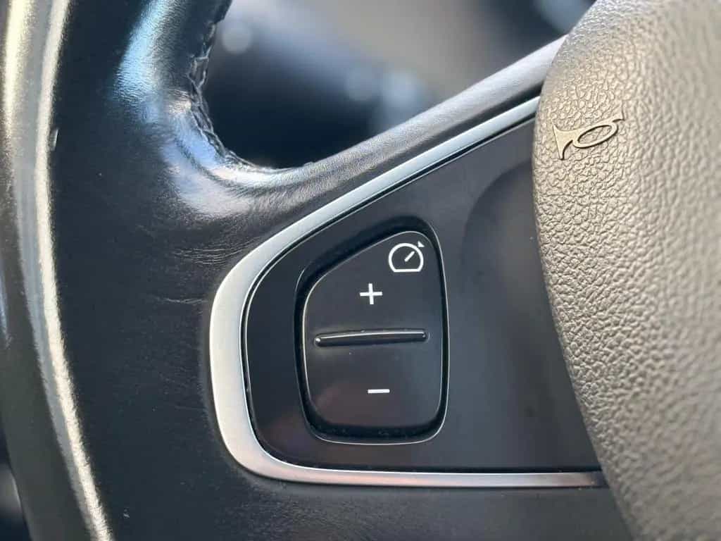 Renault Captur Intens |LED|KeyGo|Navi|Kamera|Automatik 02/2019-photo-28