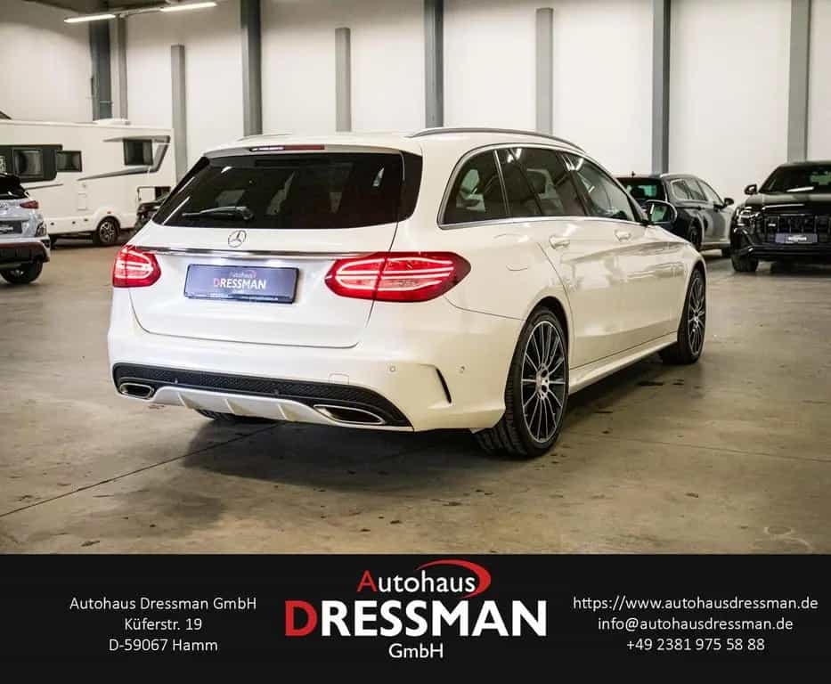 Mercedes-Benz C 400 T 4Matic NAVI LED PANO MEMORY-SITZE 07/2015-photo-4