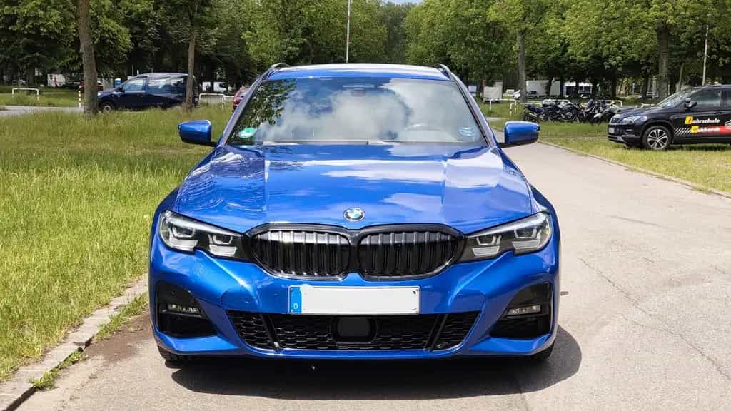 BMW 320 d xDrive Touring M Sport , AHK, Standheizung 10/2019-photo-2