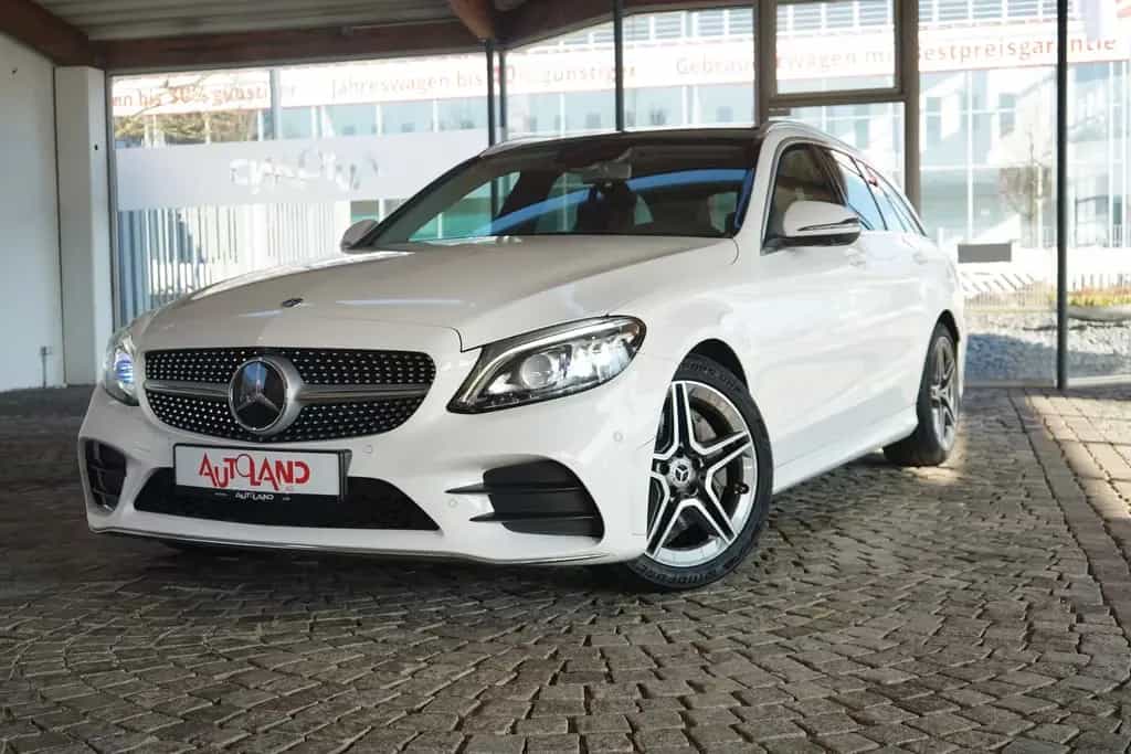 Mercedes-Benz C 200 C300 T-Modell d AMG Line LED Navi Totwinkel ACC 10/2020-photo-1