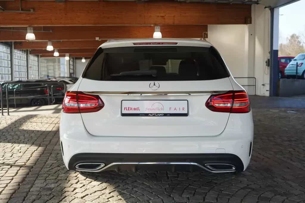 Mercedes-Benz C 200 C300 T-Modell d AMG Line LED Navi Totwinkel ACC 10/2020-photo-4