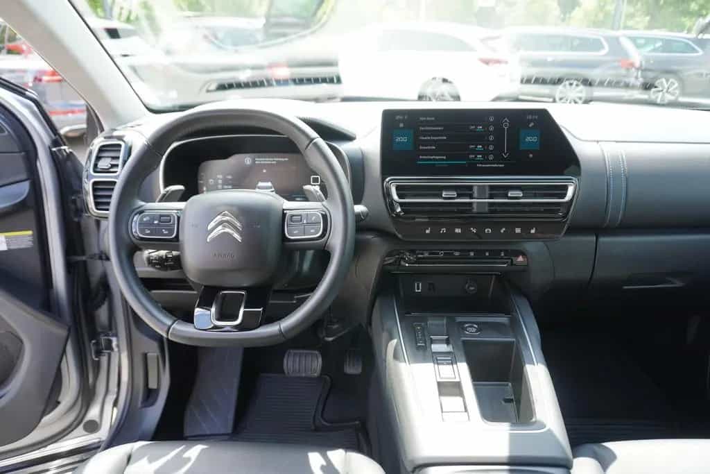 Citroën C5 Aircross 1.2 Aut. LED 360° Tempomat Kamera 01/2024-photo-14