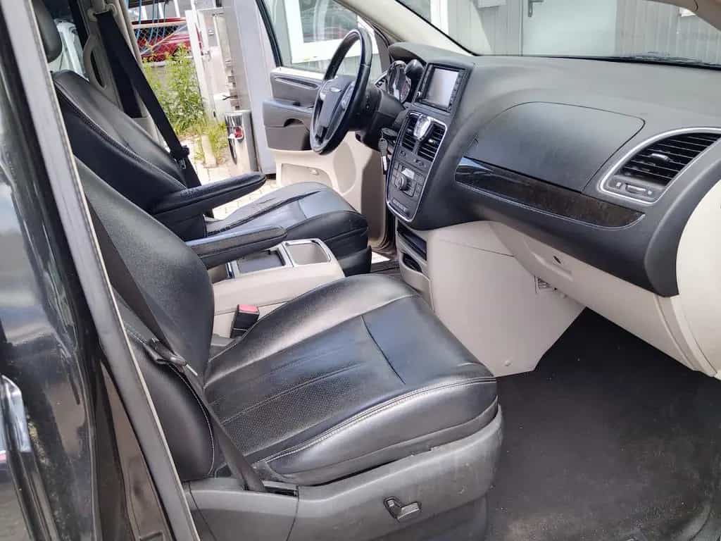 Chrysler Voyager 3.6+Town&Country+AUTOMATIK+LEDER+NAVI+CAM 07/2013-photo-15