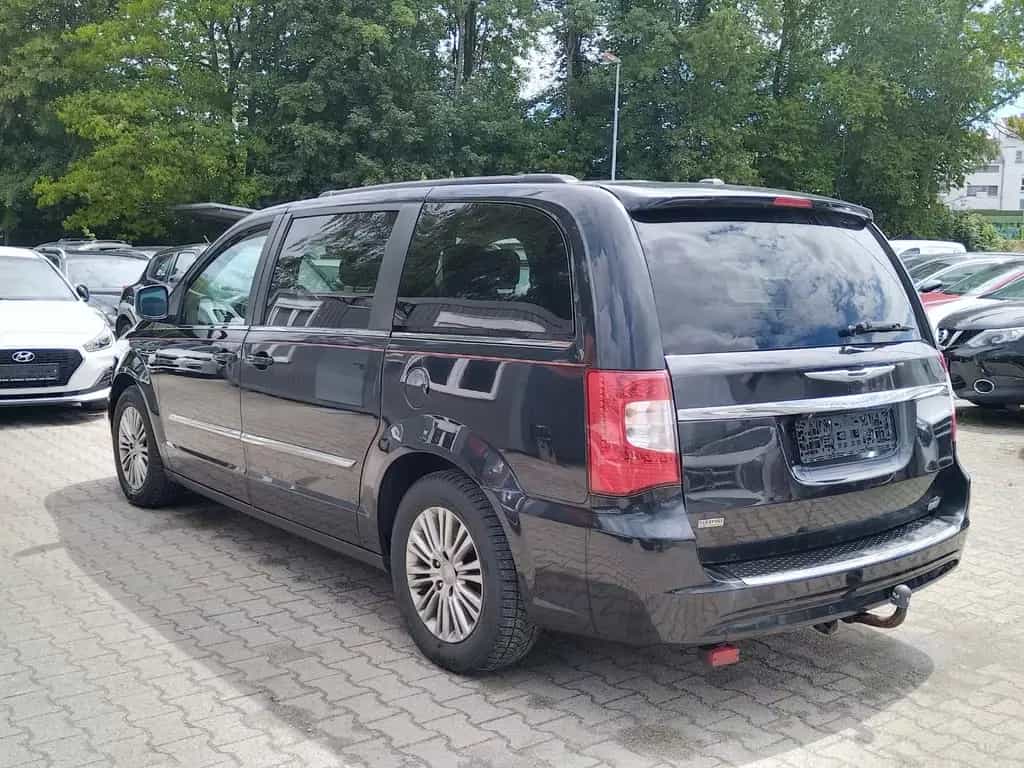 Chrysler Voyager 3.6+Town&Country+AUTOMATIK+LEDER+NAVI+CAM 07/2013-photo-6