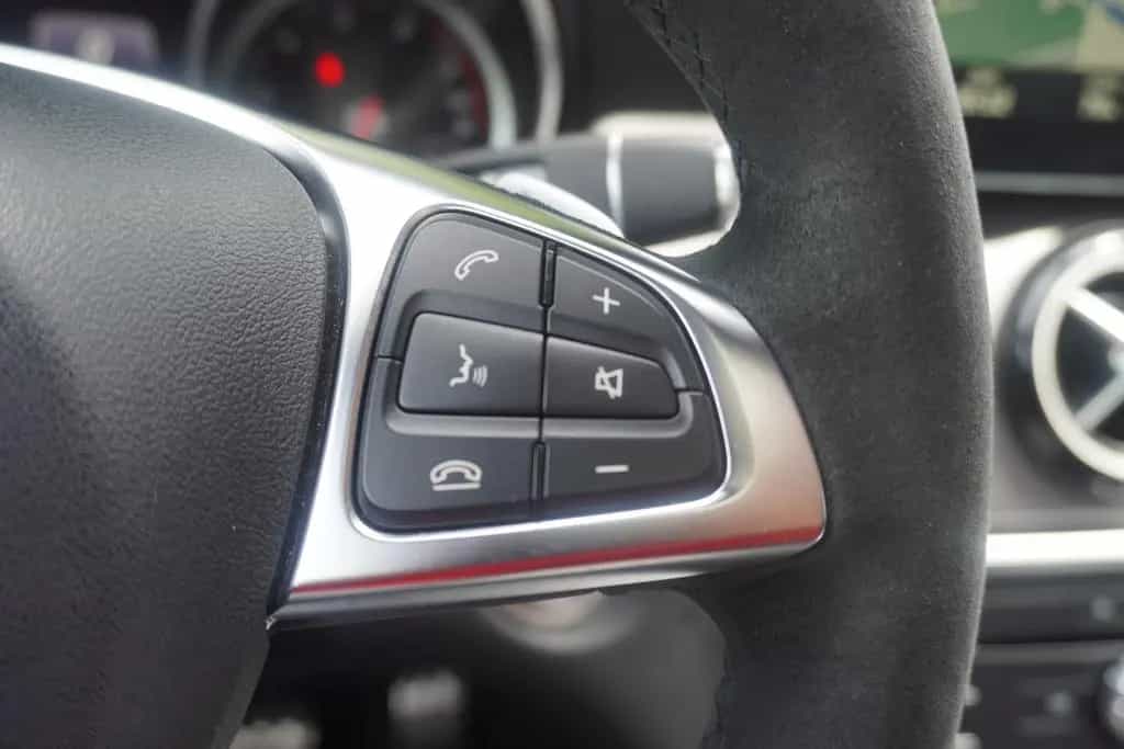 Mercedes-Benz CLA 200 AMG Line 05/2017-photo-25