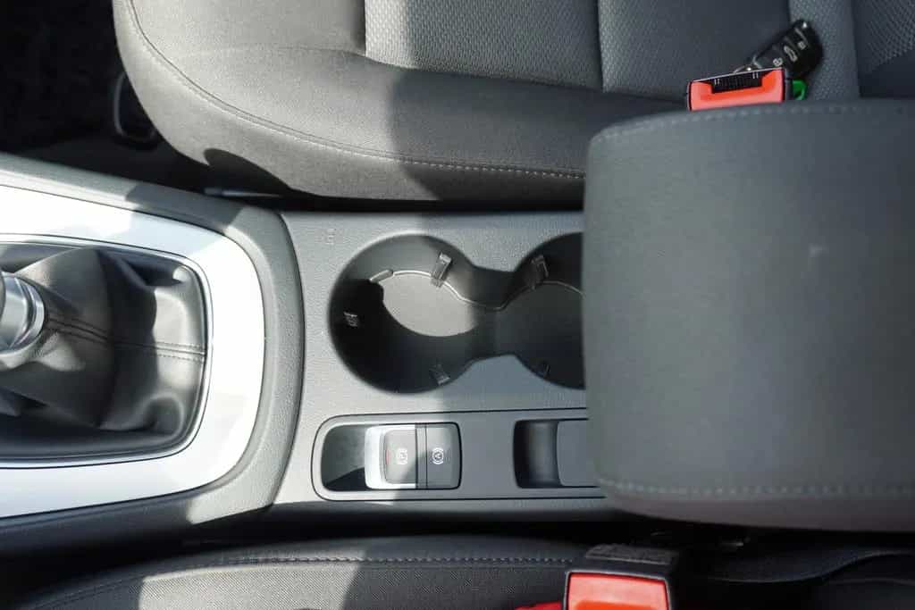 Audi Q3 1.4 TFSI S-Line LED Sitzheizung Tempomat AHK 07/2016-photo-29