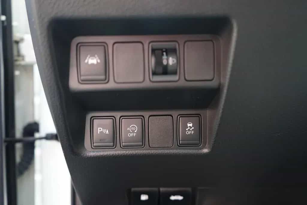Nissan Qashqai 1.2 N-Connecta Navi 360° Keyless-Go PDC 11/2016-photo-22
