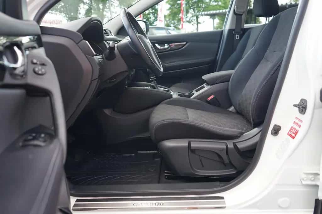 Nissan Qashqai 1.2 N-Connecta Navi 360° Keyless-Go PDC 11/2016-photo-9