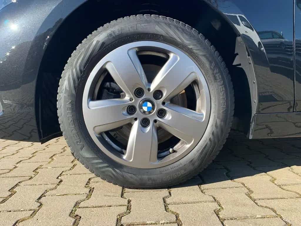 BMW 116 i Advantage KLIMA+SHZ+LED+NAVI+PDC 06/2024-photo-12