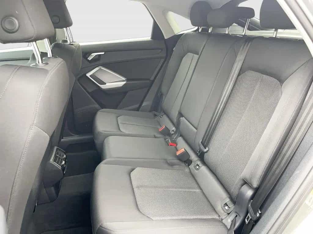 Audi Q3 Sportback 35 TDI S line Matrix AHK Sonos ACC 05/2023-photo-14