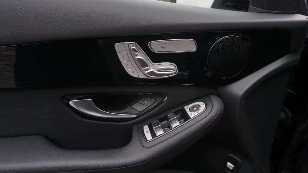 Mercedes-Benz GLC 220 d 4Matic*LED Scheinwerfer*Kamera*CarPlay* 12/2021-photo-19