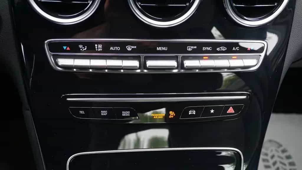 Mercedes-Benz GLC 220 d 4Matic*LED Scheinwerfer*Kamera*CarPlay* 12/2021-photo-27
