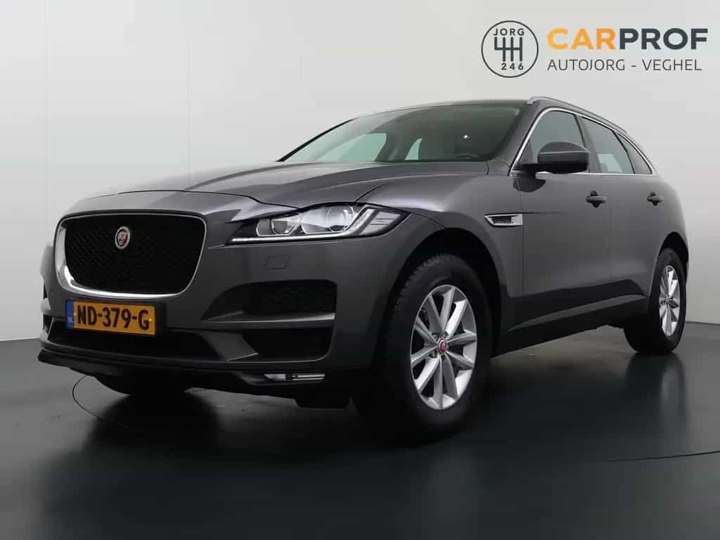 Jaguar F-Pace 2.0 Pure AWD 20d navi | kamera | AHK | 01/2017-photo-0