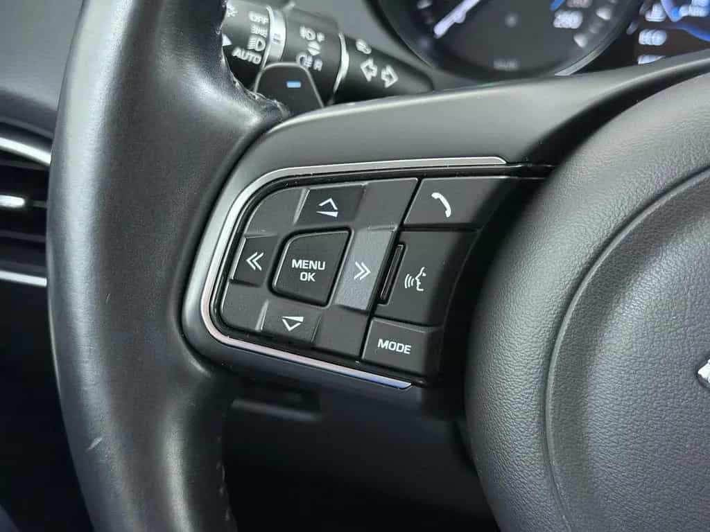 Jaguar F-Pace 2.0 Pure AWD 20d navi | kamera | AHK | 01/2017-photo-22