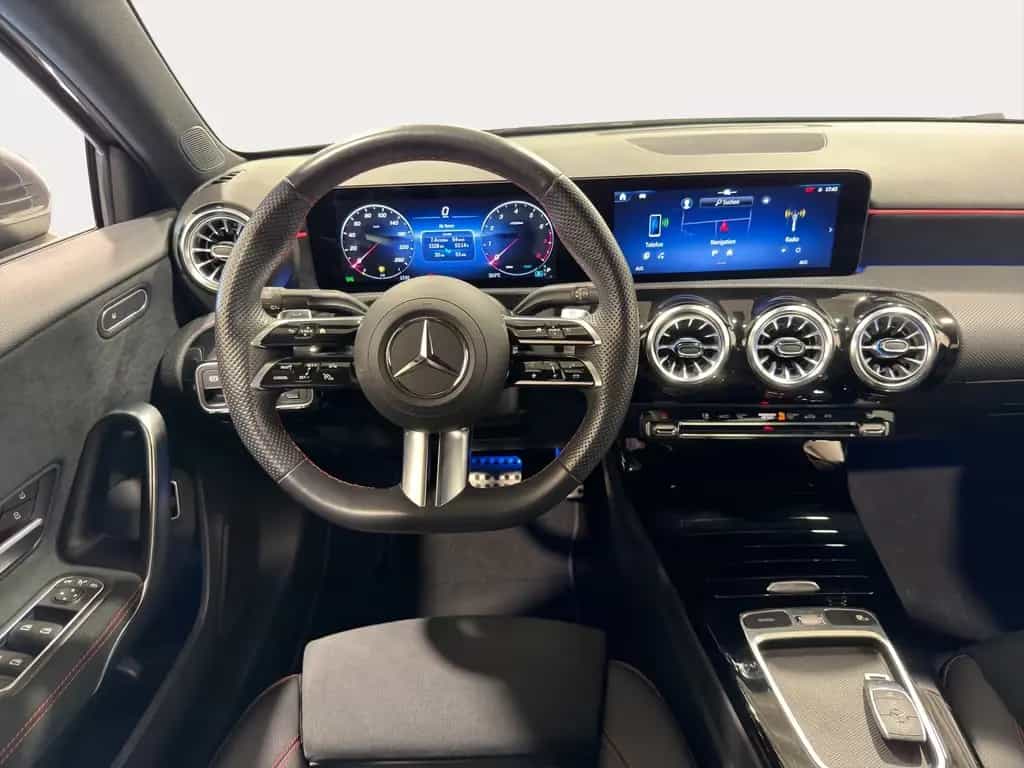 Mercedes-Benz A 200 AMG-LINE LIMO *NAVI*LED*AMBIENTE*CARPLAY* 04/2023-photo-1