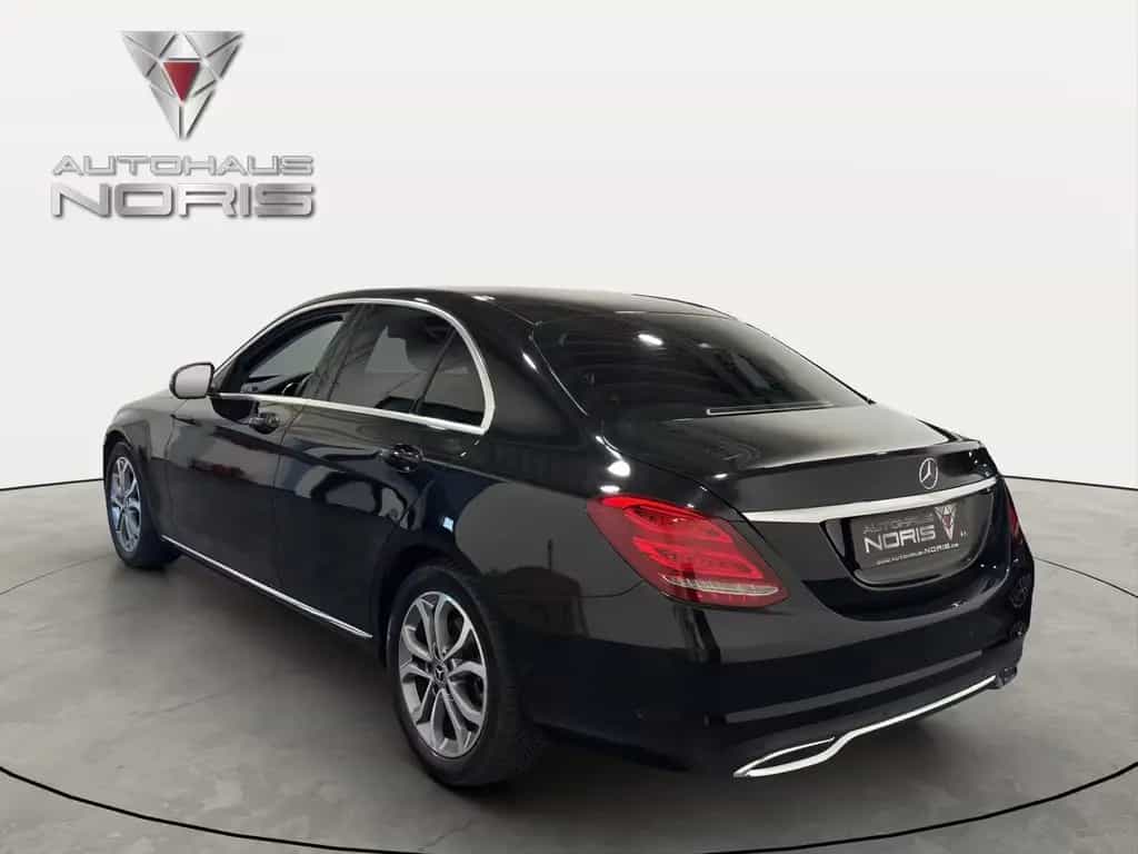 Mercedes-Benz C 180 CGI *NAVI*LED*AVANTGARDE*PDC*BLUETOOTH* 04/2018-photo-3