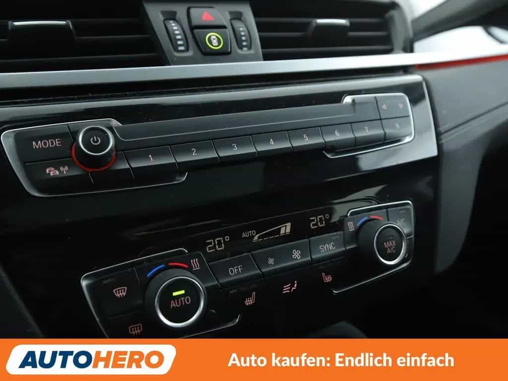 BMW X1 xDrive 20d xLine Aut.*PANO*ACC*LED*NAVI*PDC* 07/2021-photo-22