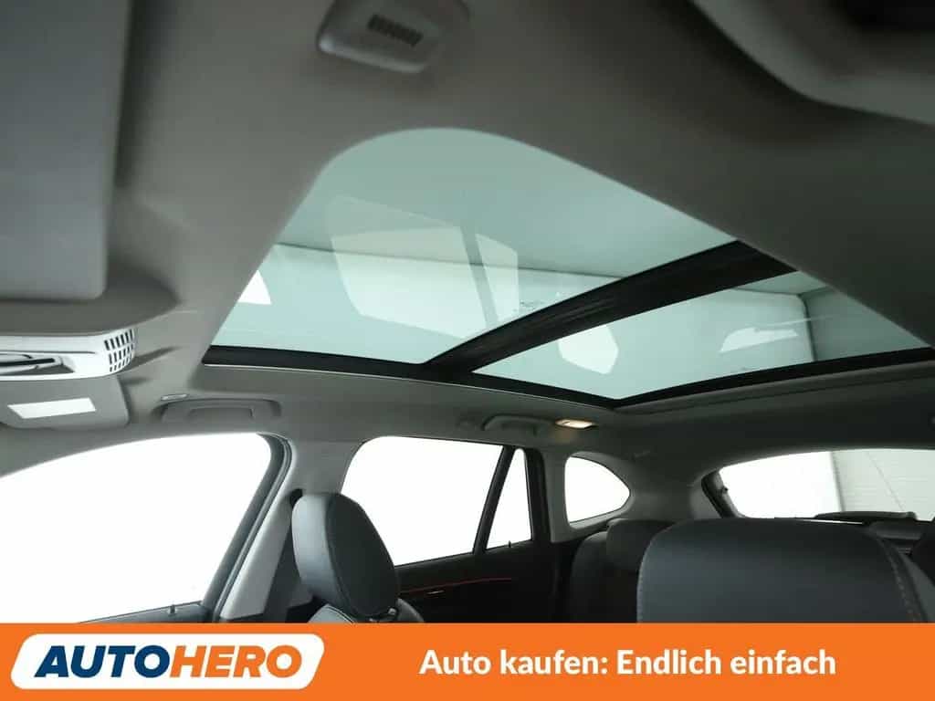 BMW X1 xDrive 20d xLine Aut.*PANO*ACC*LED*NAVI*PDC* 07/2021-photo-32