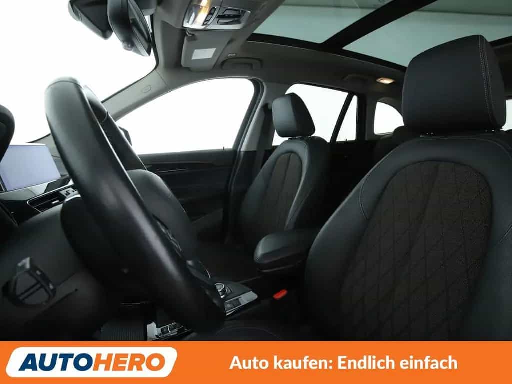 BMW X1 xDrive 20d xLine Aut.*PANO*ACC*LED*NAVI*PDC* 07/2021-photo-9