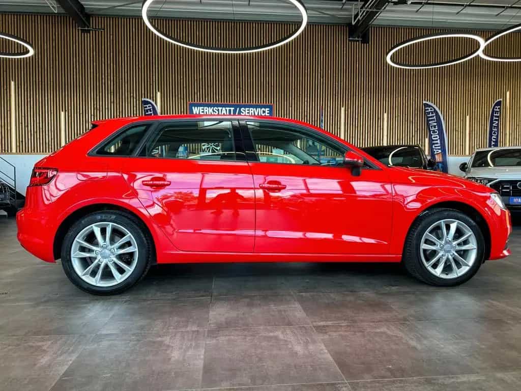 Audi A3 *Sportback*Tempo*Navi*AHK*Xenon*2-Zonen* 05/2015-photo-15
