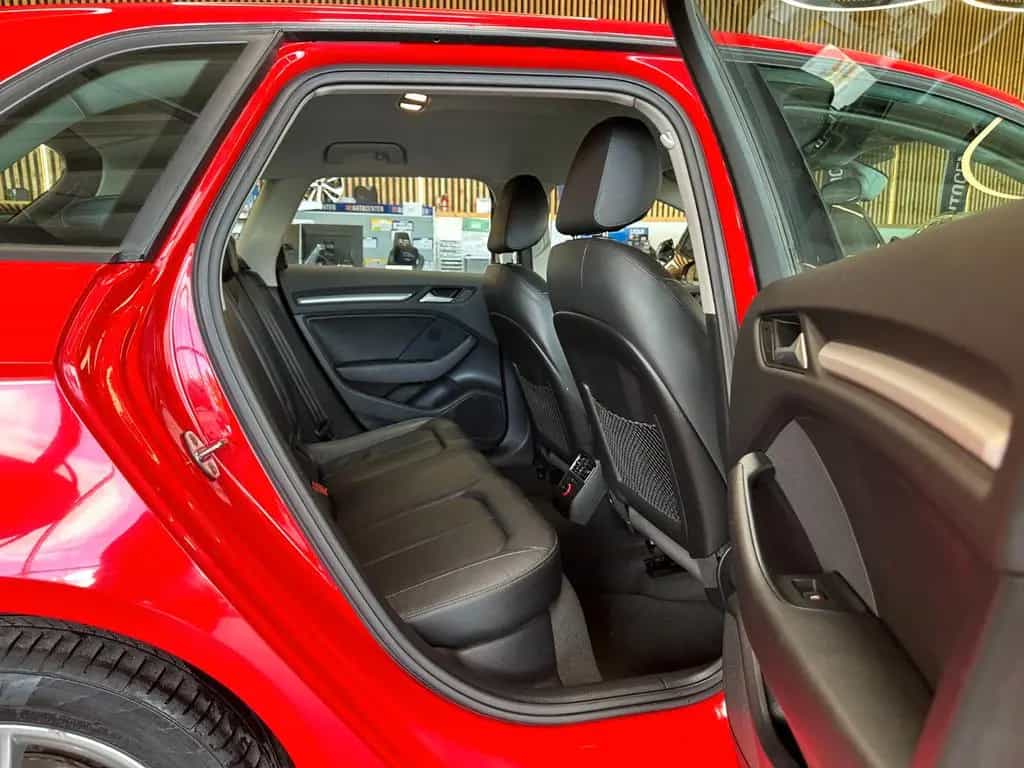 Audi A3 *Sportback*Tempo*Navi*AHK*Xenon*2-Zonen* 05/2015-photo-28