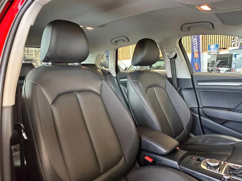 Audi A3 *Sportback*Tempo*Navi*AHK*Xenon*2-Zonen* 05/2015-photo-37