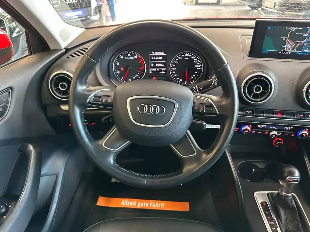 Audi A3 *Sportback*Tempo*Navi*AHK*Xenon*2-Zonen* 05/2015-photo-6
