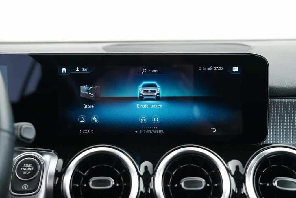 Mercedes-Benz GLB 180 D 8G-DCT 07/2021-photo-20