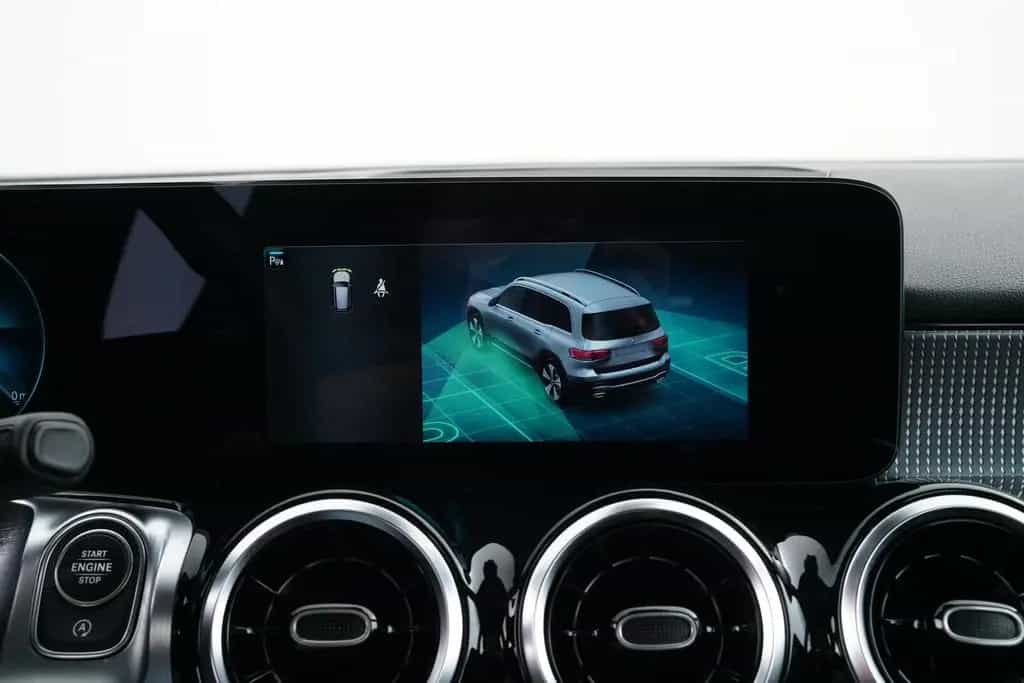 Mercedes-Benz GLB 180 D 8G-DCT 07/2021-photo-28
