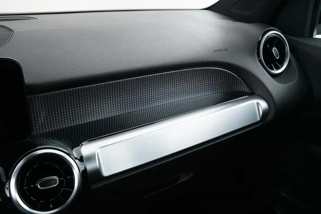 Mercedes-Benz GLB 180 D 8G-DCT 07/2021-photo-32