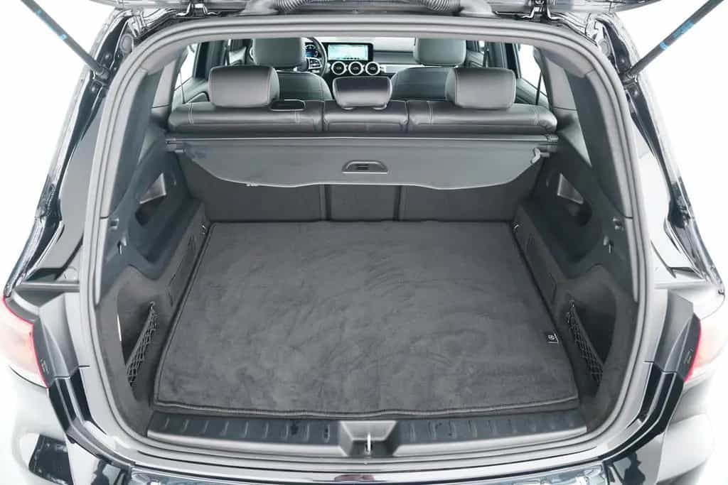 Mercedes-Benz GLB 180 D 8G-DCT 07/2021-photo-36