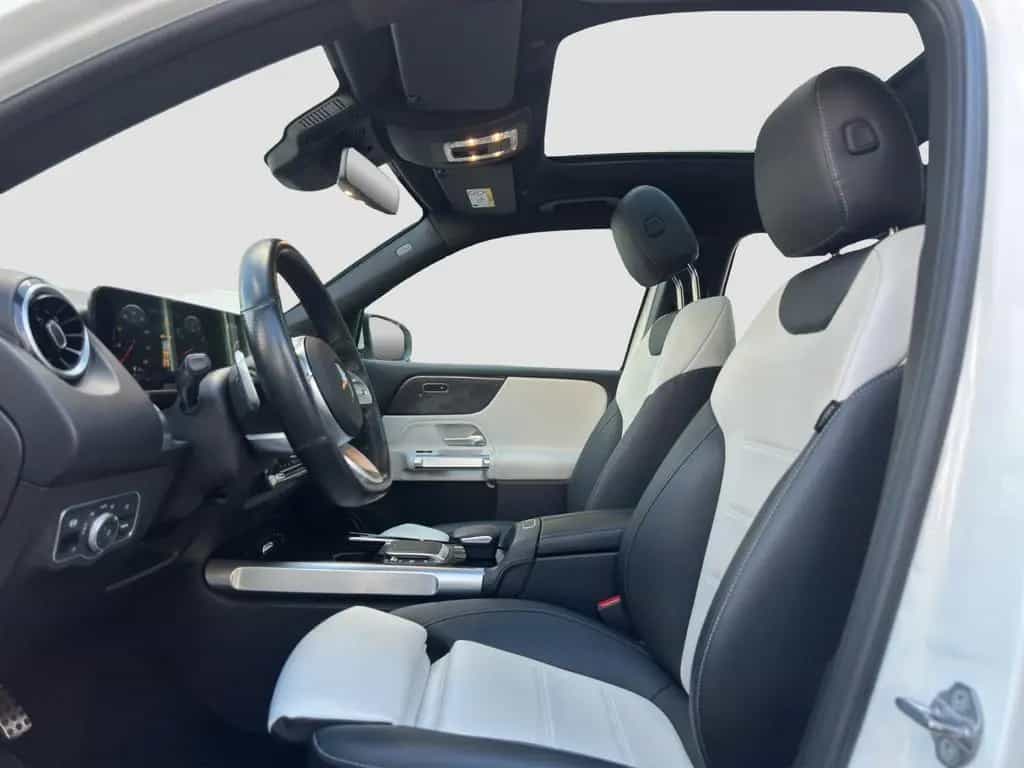 Mercedes-Benz GLB 250 AMG LED CARPLAY PANO KAMERA 7-SITZER SHZ 04/2021-photo-13