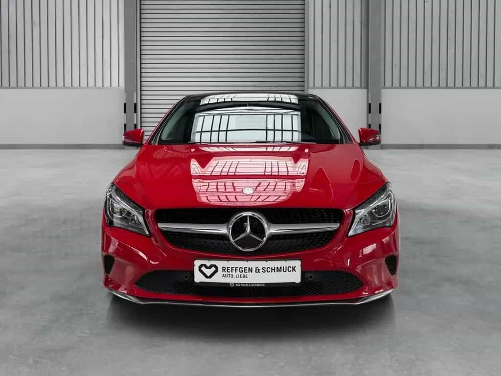 Mercedes-Benz CLA 200 Shooting Brake AUTOMAT+PANO+NAV+LED+DIST 09/2016-photo-1