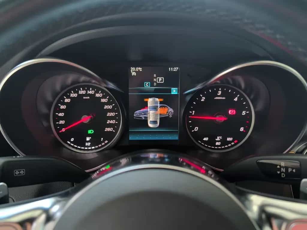 Mercedes-Benz C 220 d AMG Line Leder+AHK+Standhzg+19Z+Luft+Com 10/2020-photo-16