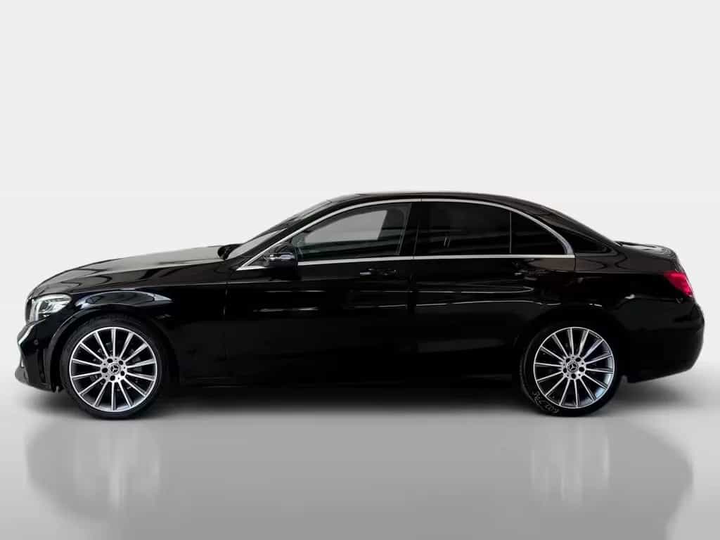 Mercedes-Benz C 220 d AMG Line Leder+AHK+Standhzg+19Z+Luft+Com 10/2020-photo-2