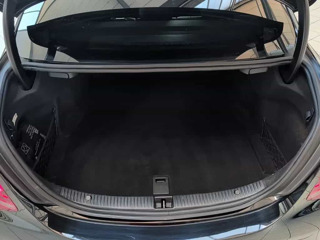 Mercedes-Benz C 220 d AMG Line Leder+AHK+Standhzg+19Z+Luft+Com 10/2020-photo-27