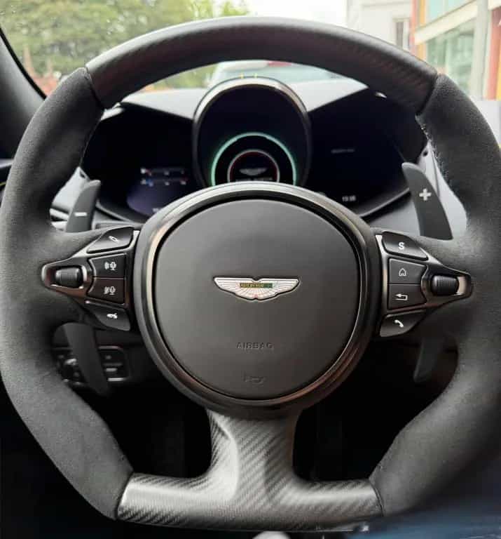Aston Martin V8 Vantage 4.0 V8 - Werksgarantie bis 04/2028 04/2023-photo-19