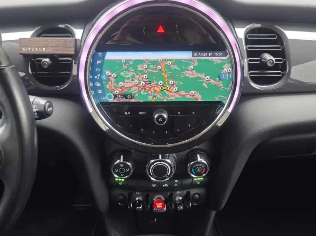 MINI ONE Mini*LED*NAVI*PDC*KESSY*APPLE/ANDROID* 06/2021-photo-16