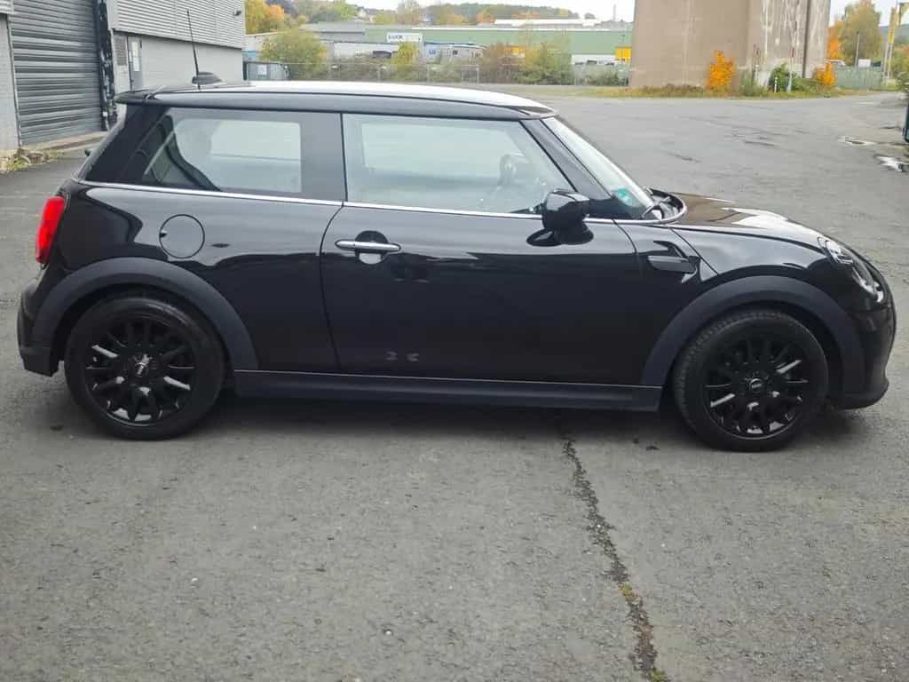 MINI ONE Mini*LED*NAVI*PDC*KESSY*APPLE/ANDROID* 06/2021-photo-3