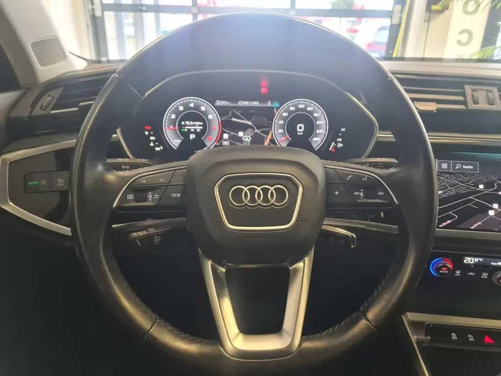 Audi Q3 35 TFSI advanced / Leder / AHK / KAMERA 08/2020-photo-17