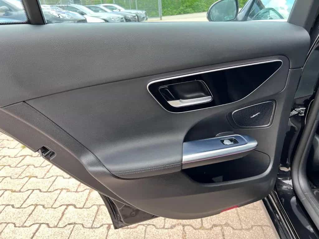 Mercedes-Benz C 200 C200 Lim.9G-TR-PANODACH-TOTWNKL-DISTRNC-SPURHLT- 02/2022-photo-41